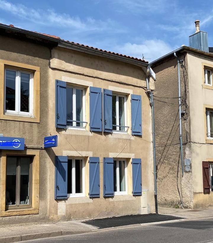Le Naturel Longeville-les-Metz Bagian luar foto